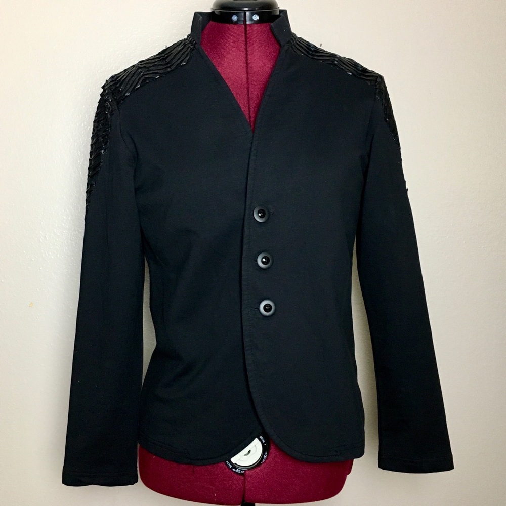 Edgy Black Geometric Patterned Blazer